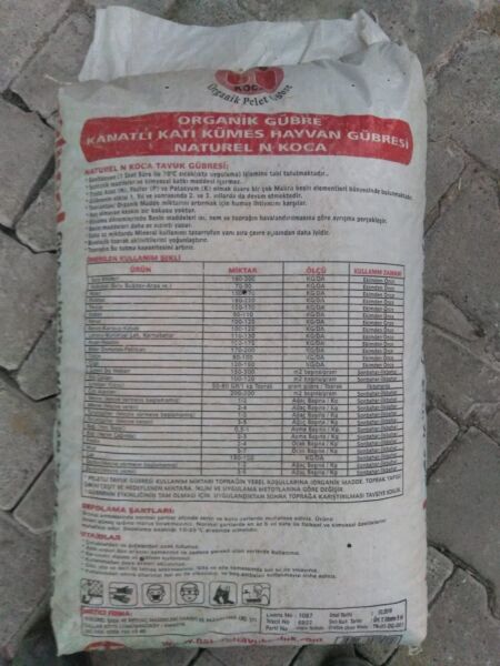 Naturel 1 kg Organik Tavuk Gübresi